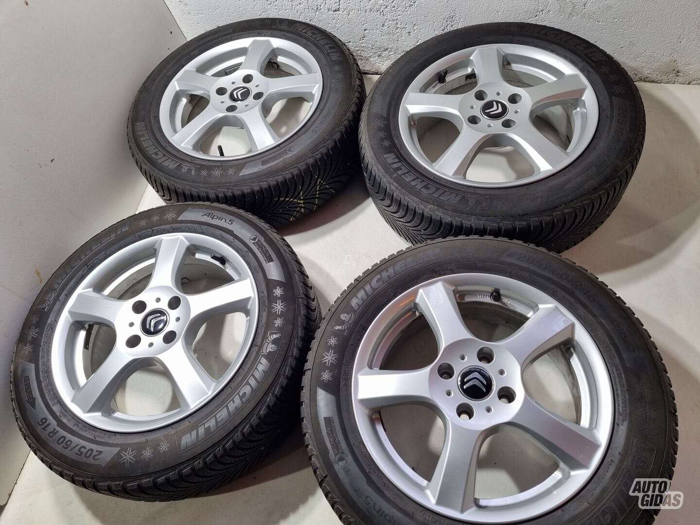 Citroen R16 light alloy R16 rims