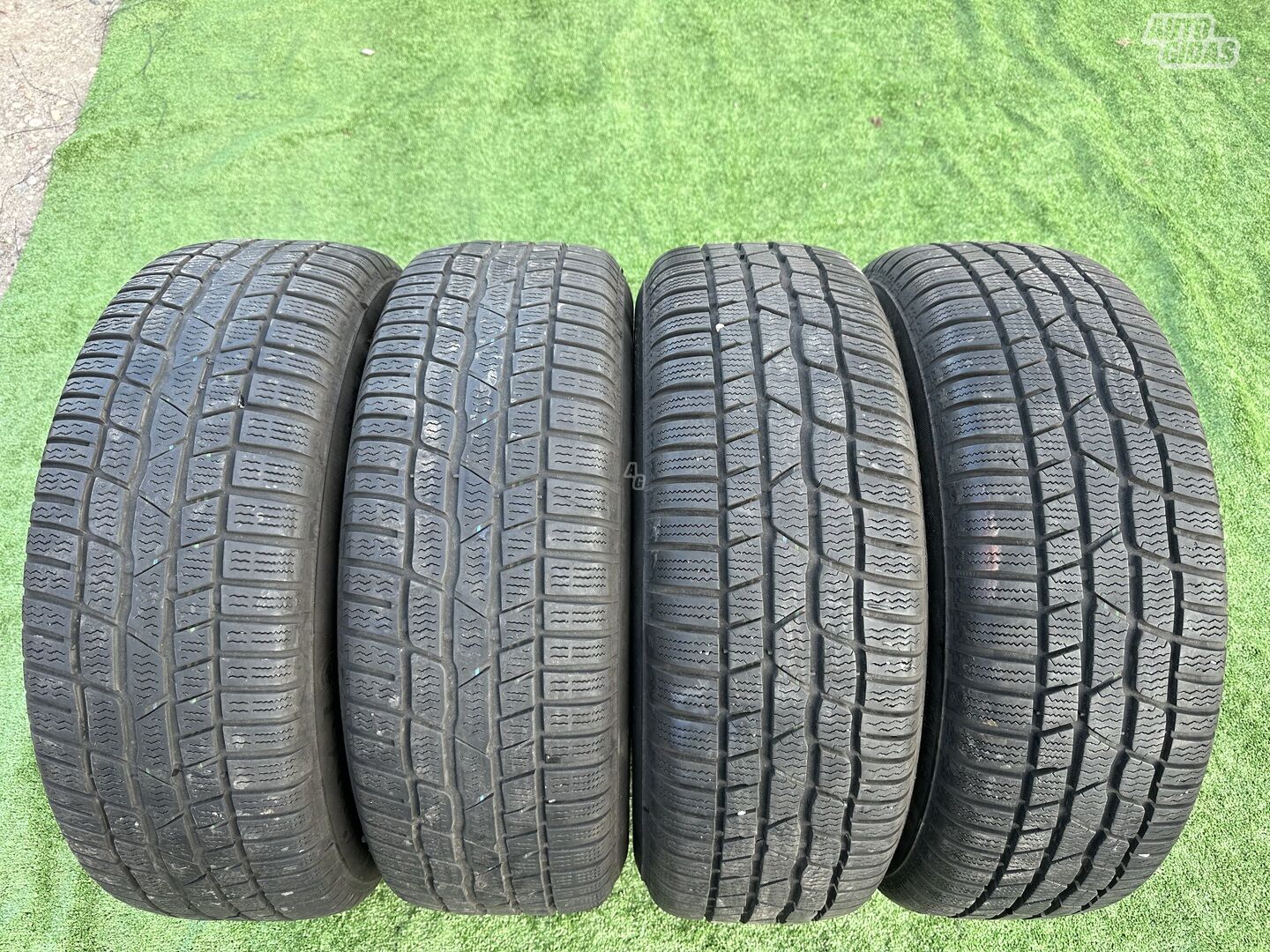 Continental Siunciam, 5+8mm R16 winter tyres passanger car