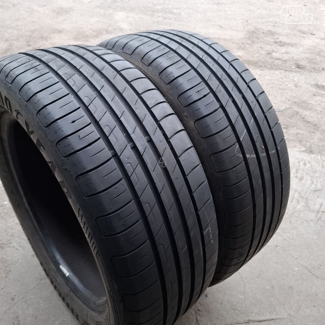 Goodyear R17 vasarinės padangos lengviesiems