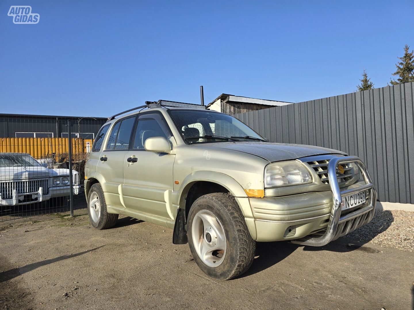 Suzuki Grand Vitara 2004 г Внедорожник / Кроссовер