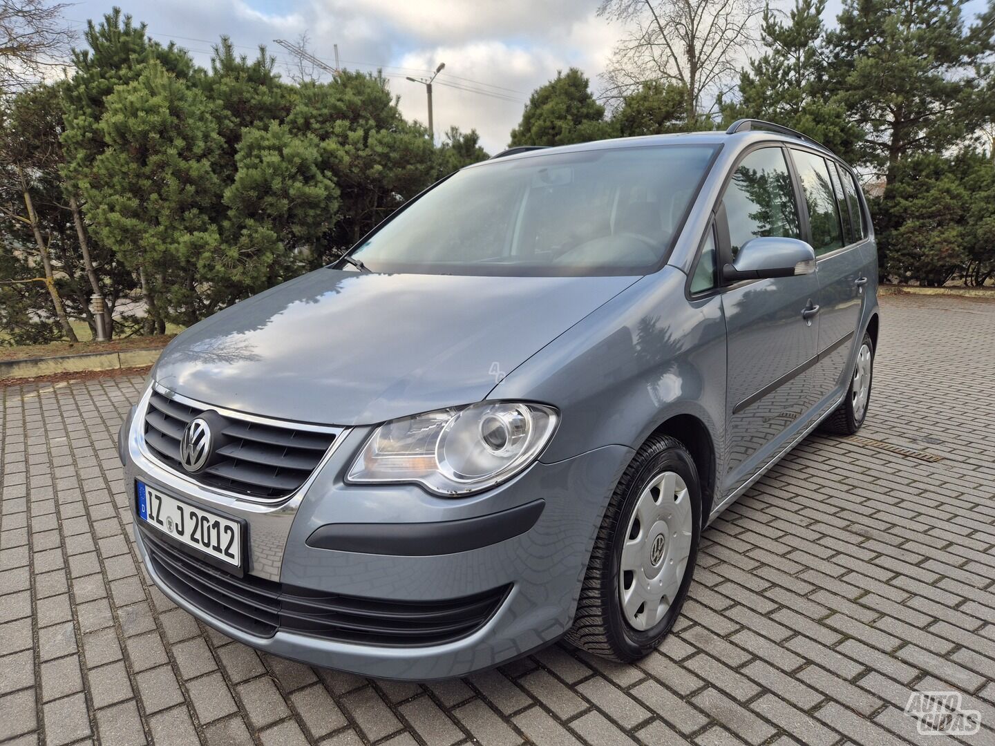 Volkswagen Touran 2008 г Минивэн