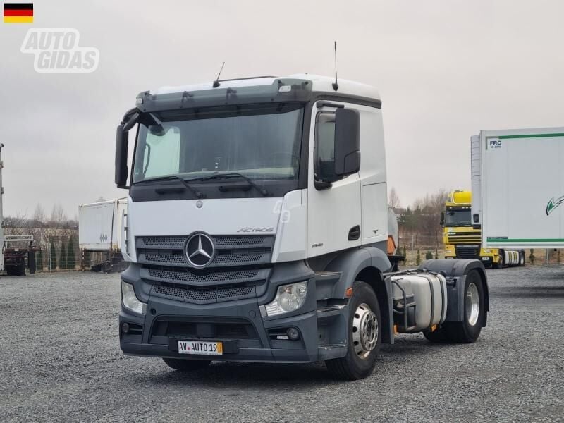 Mercedes-Benz ACTROS 1845 STANDART 2015 y Semi-trailer truck