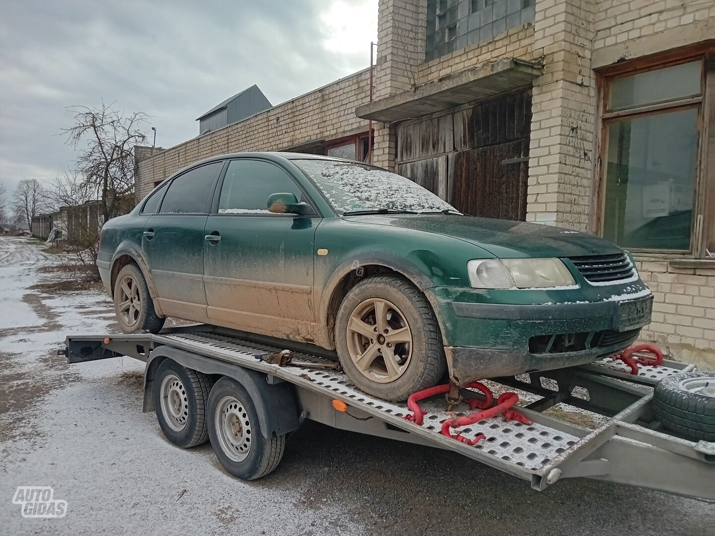 Volkswagen Passat 1997 m dalys