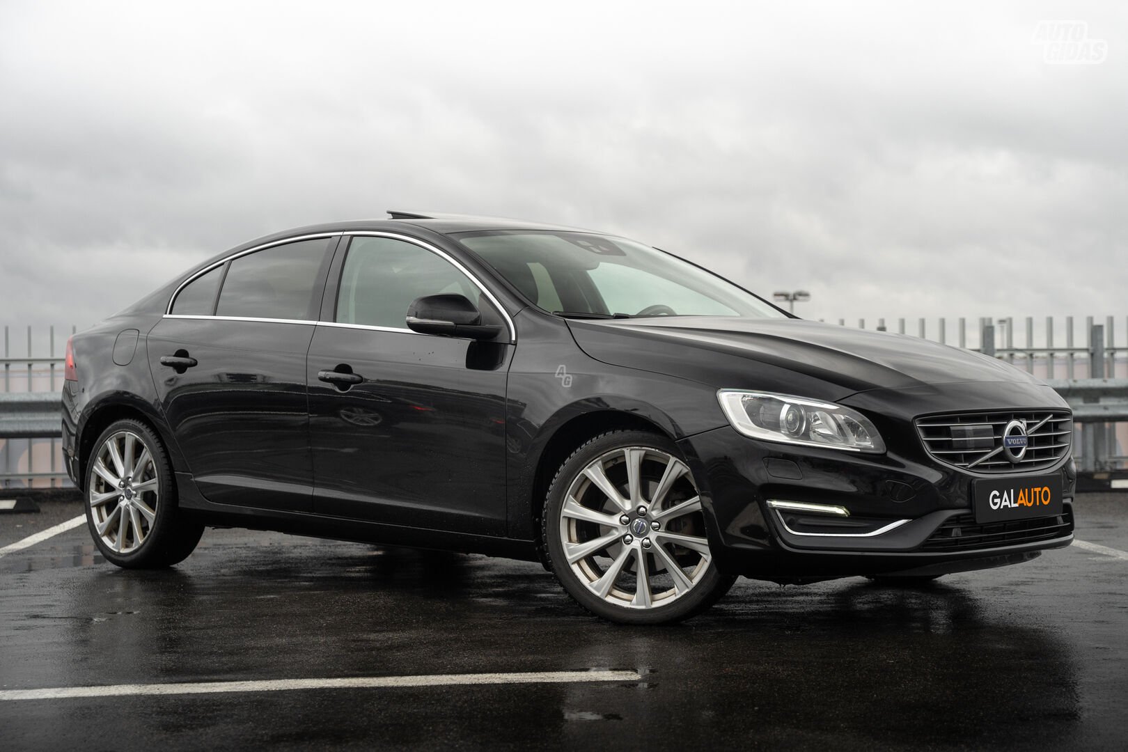 Volvo S60 2016 m Sedanas