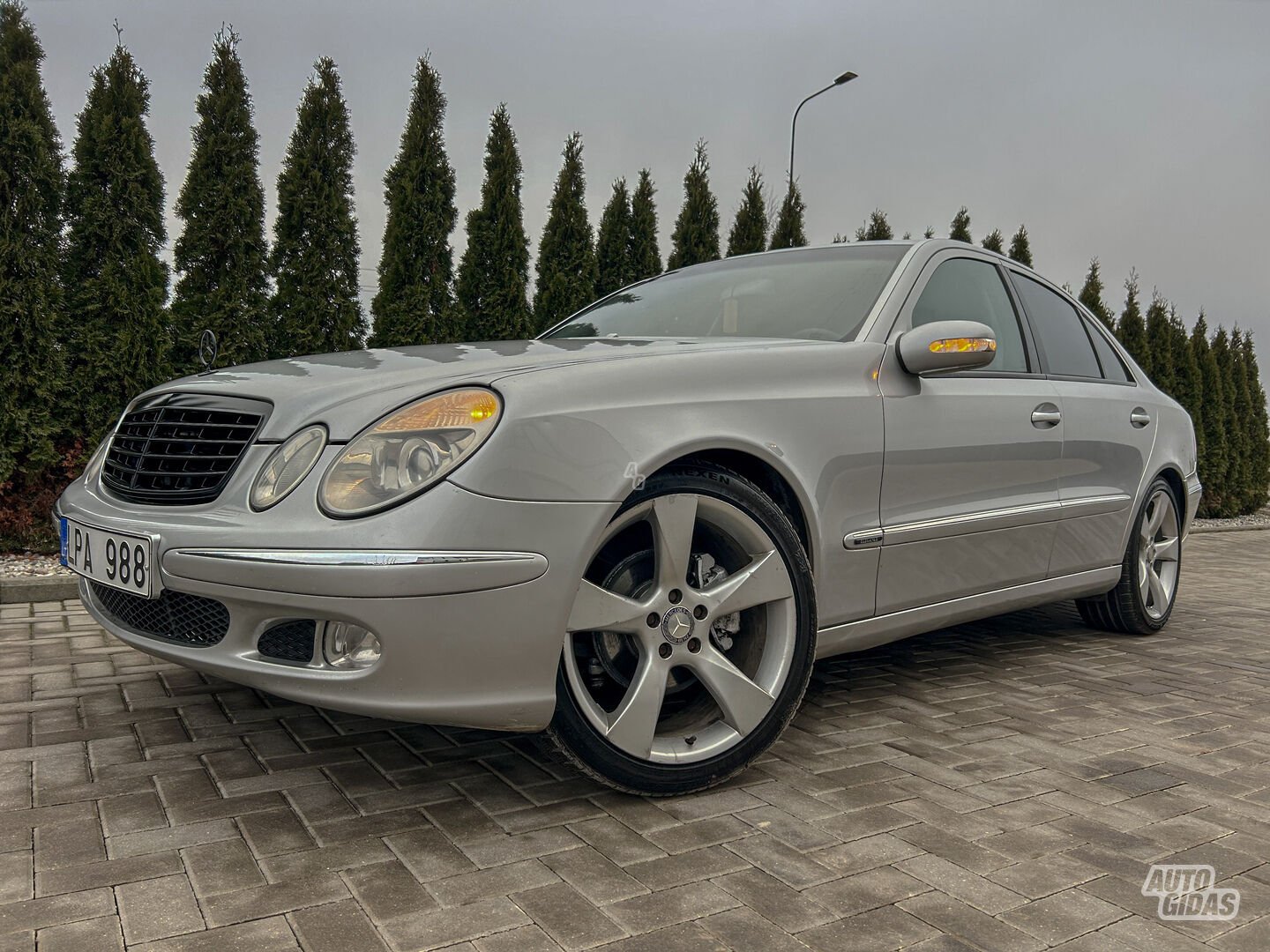 Mercedes-Benz E 220 2004 m Sedanas