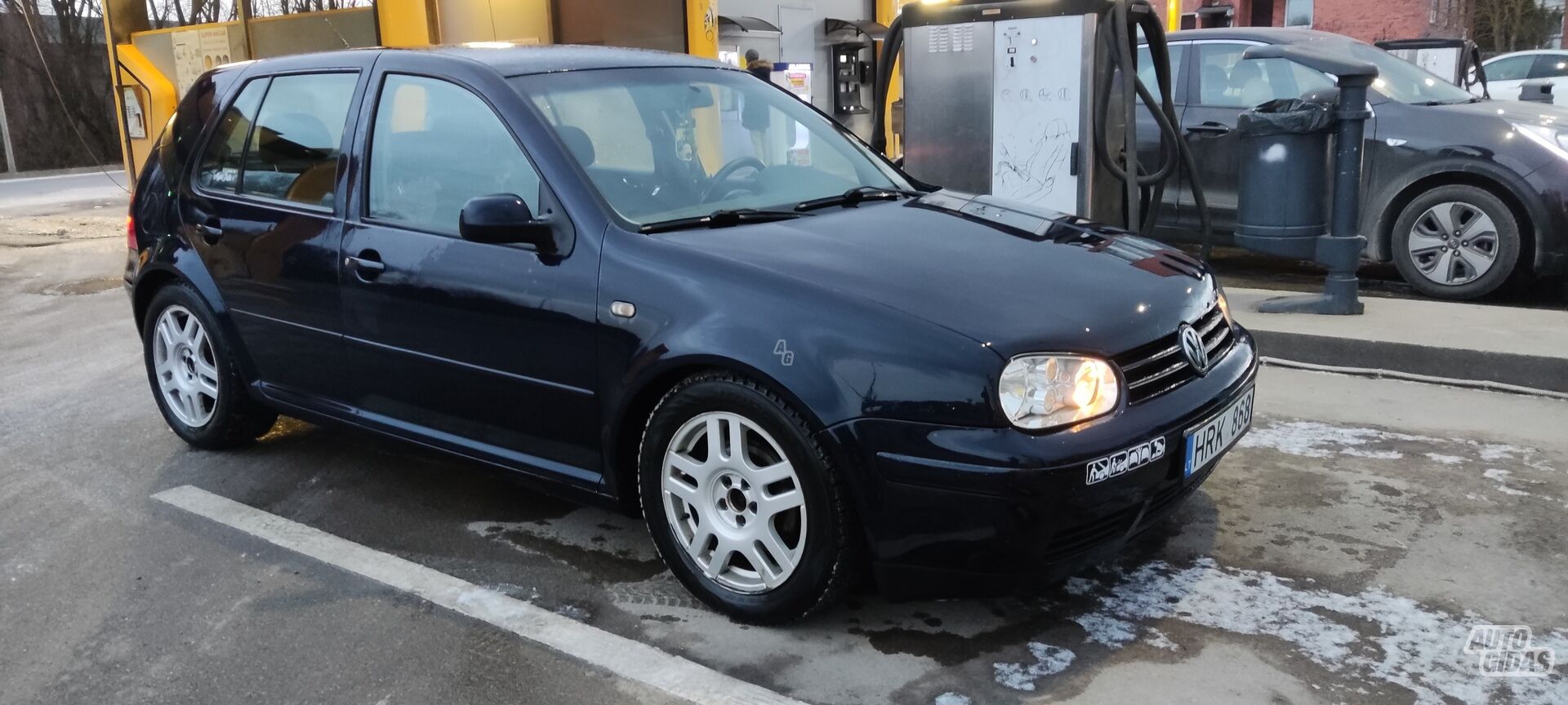 Volkswagen Golf 2001 y Hatchback