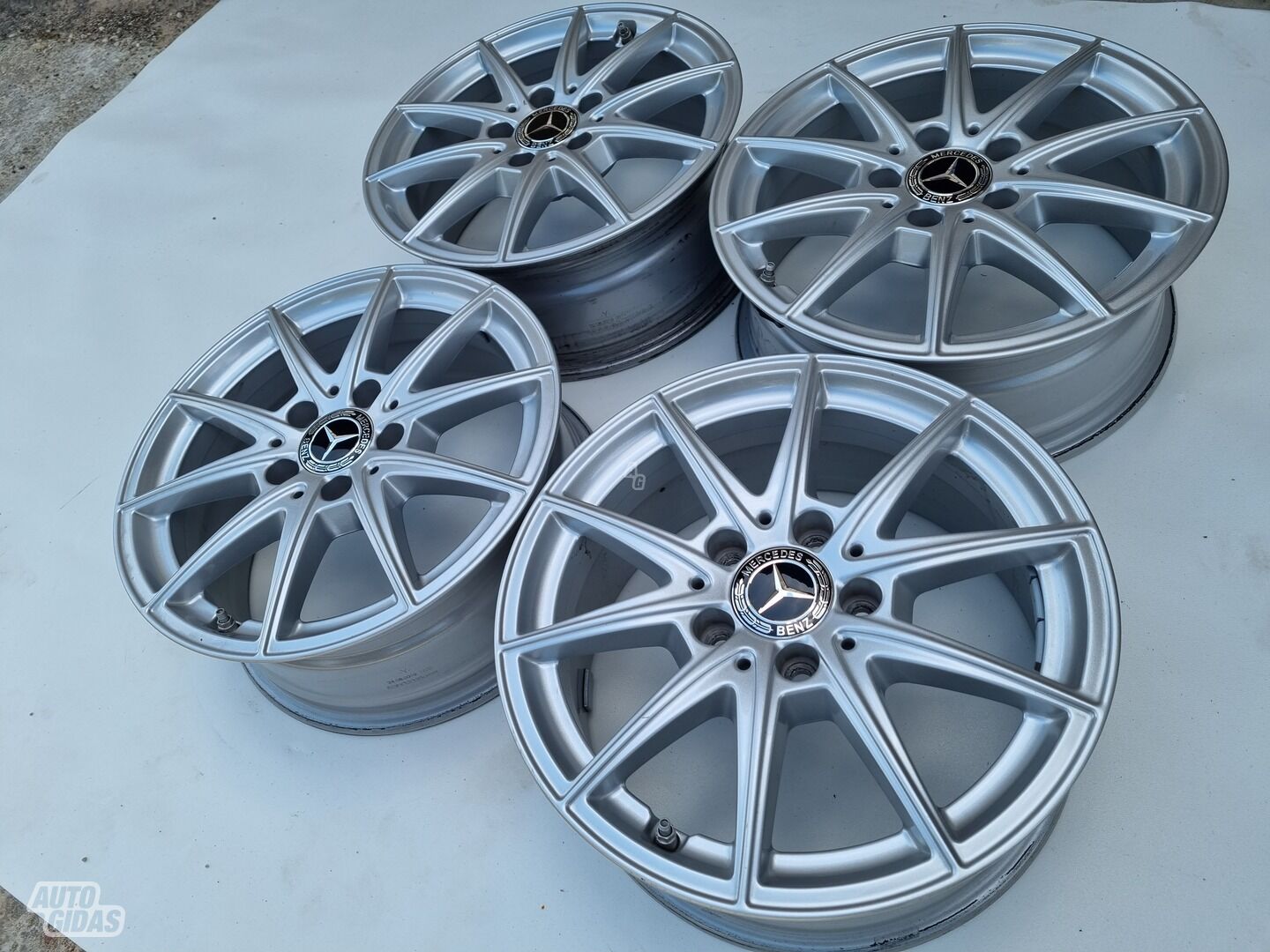 Mercedes-Benz W177 originalūs A 220 light alloy R16 rims