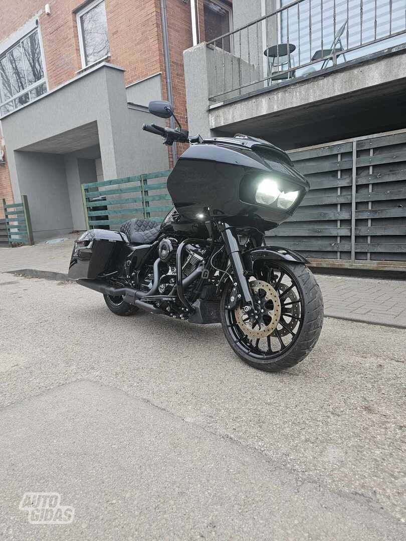 Harley-Davidson Road Glide 2018 г Чопер / Cruiser / Custom мотоцикл