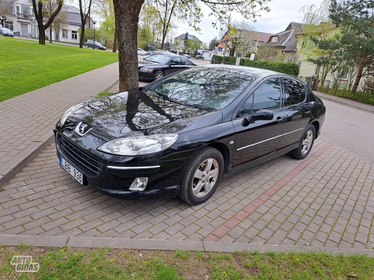 Peugeot 407 2008 y Sedan