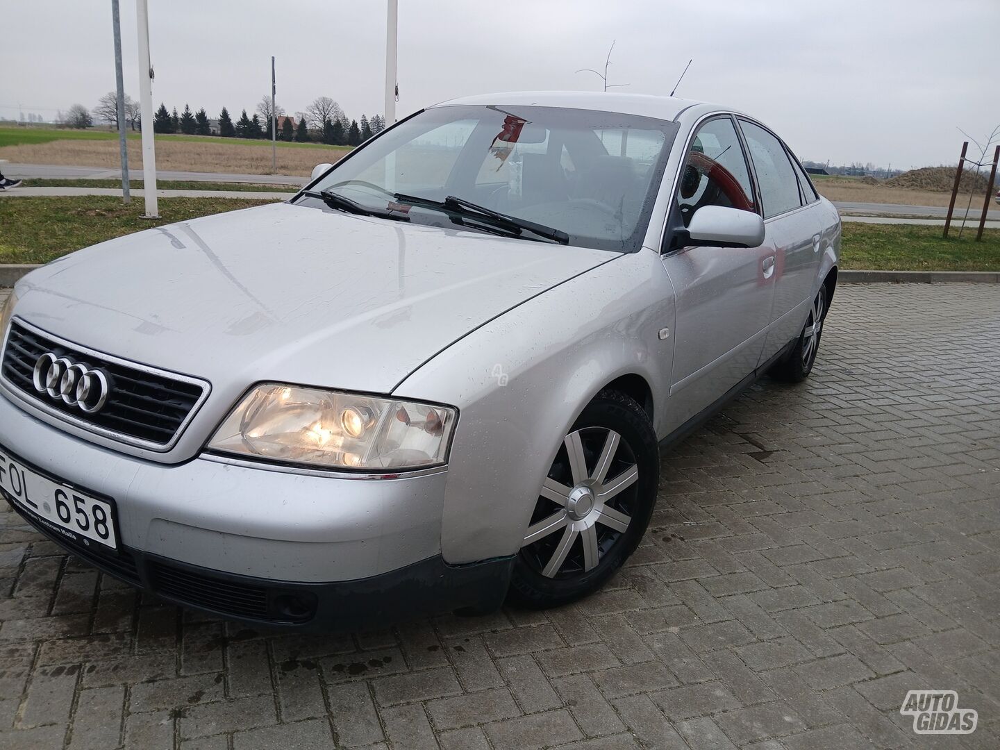 Audi A6 2000 г Седан