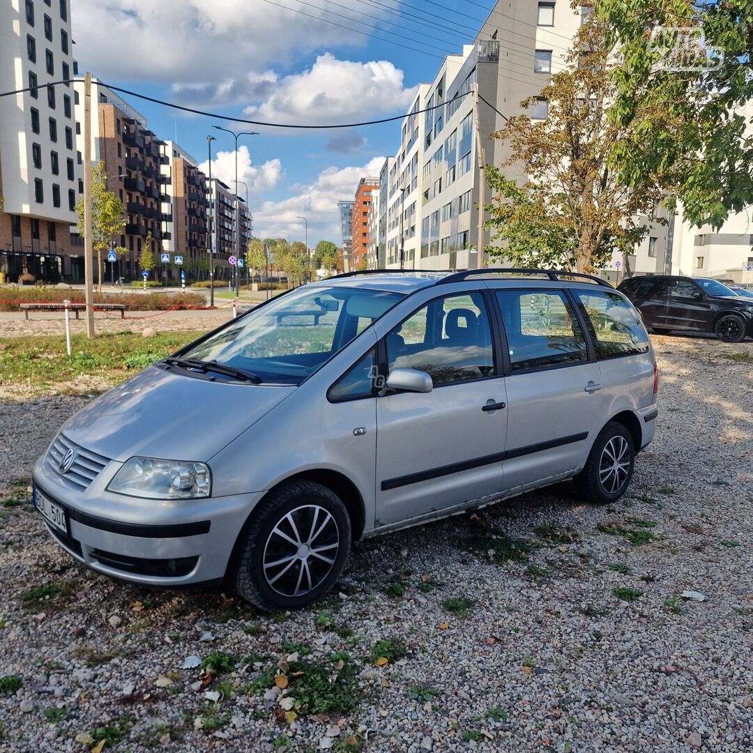 Volkswagen Sharan 2003 m Vienatūris