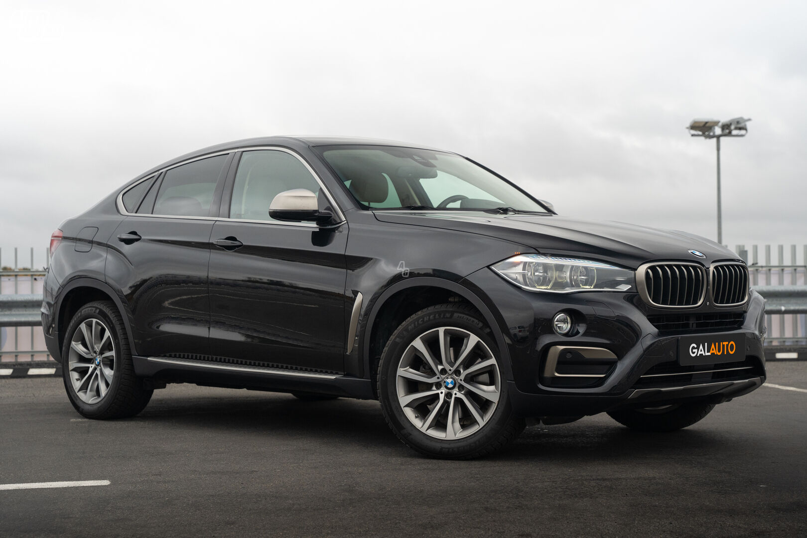 Bmw X6 xDrive 2015 y