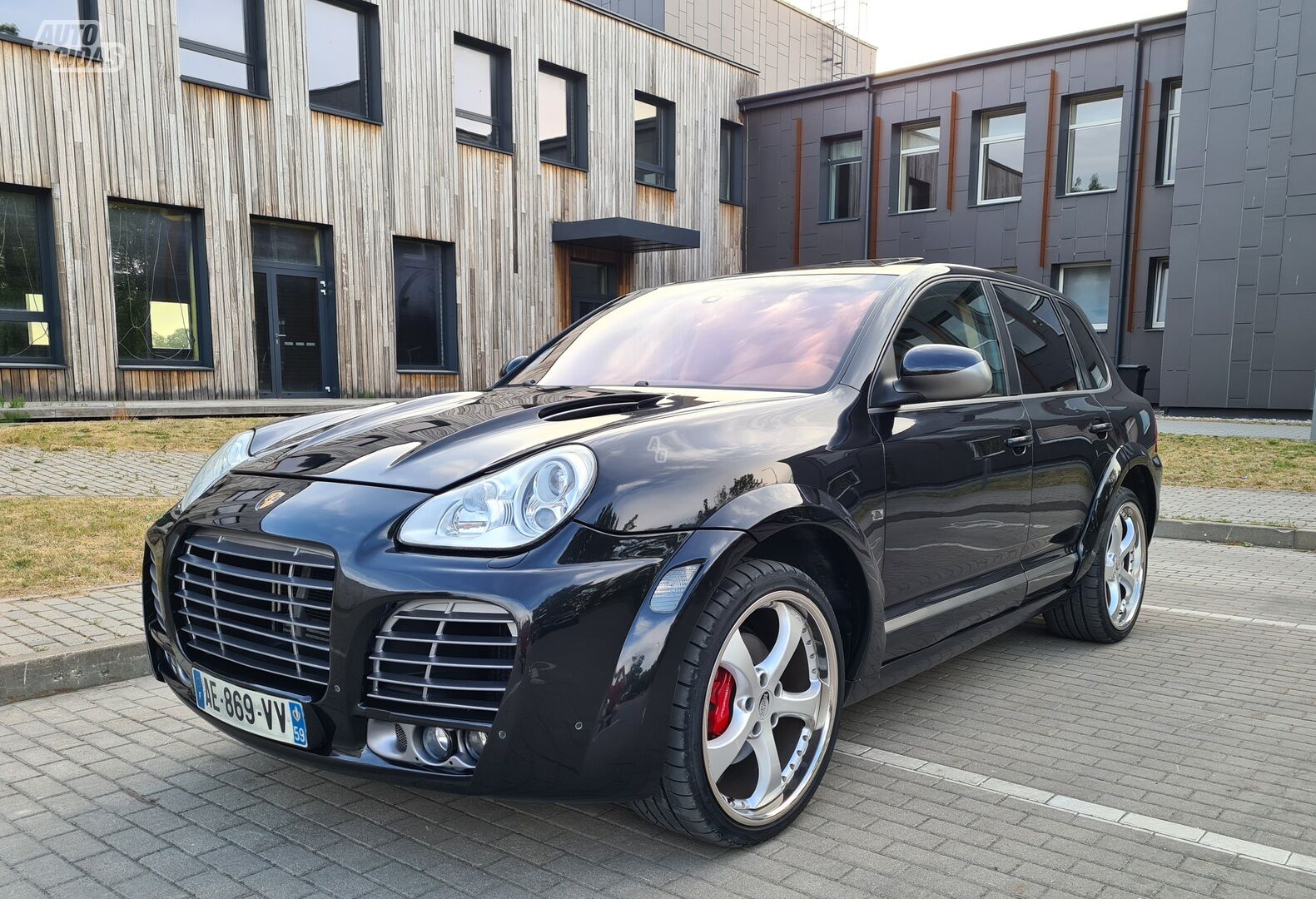 Porsche Cayenne Twin-Turbo 2005 y