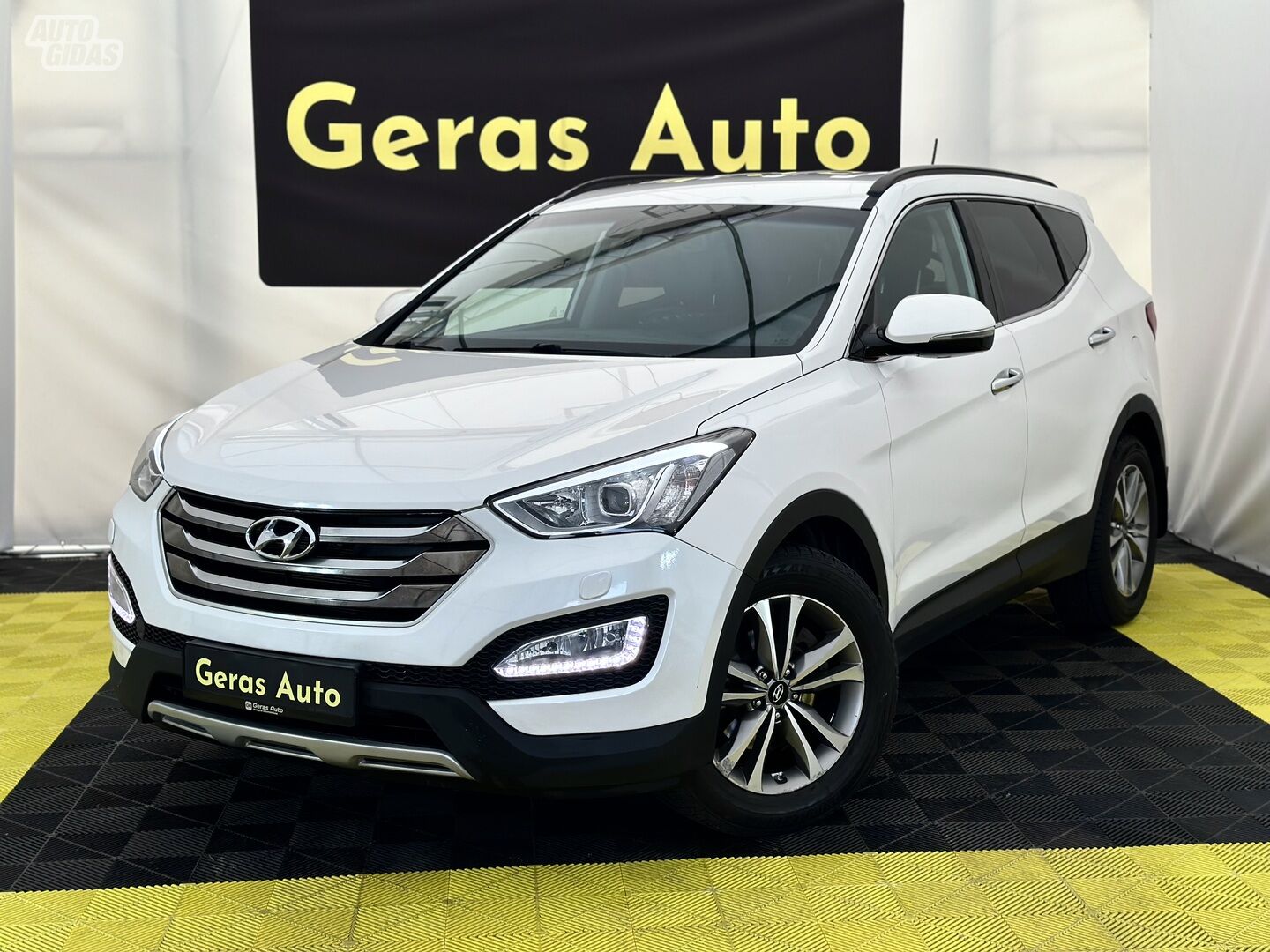 Hyundai Santa Fe 2015 m Visureigis / Krosoveris