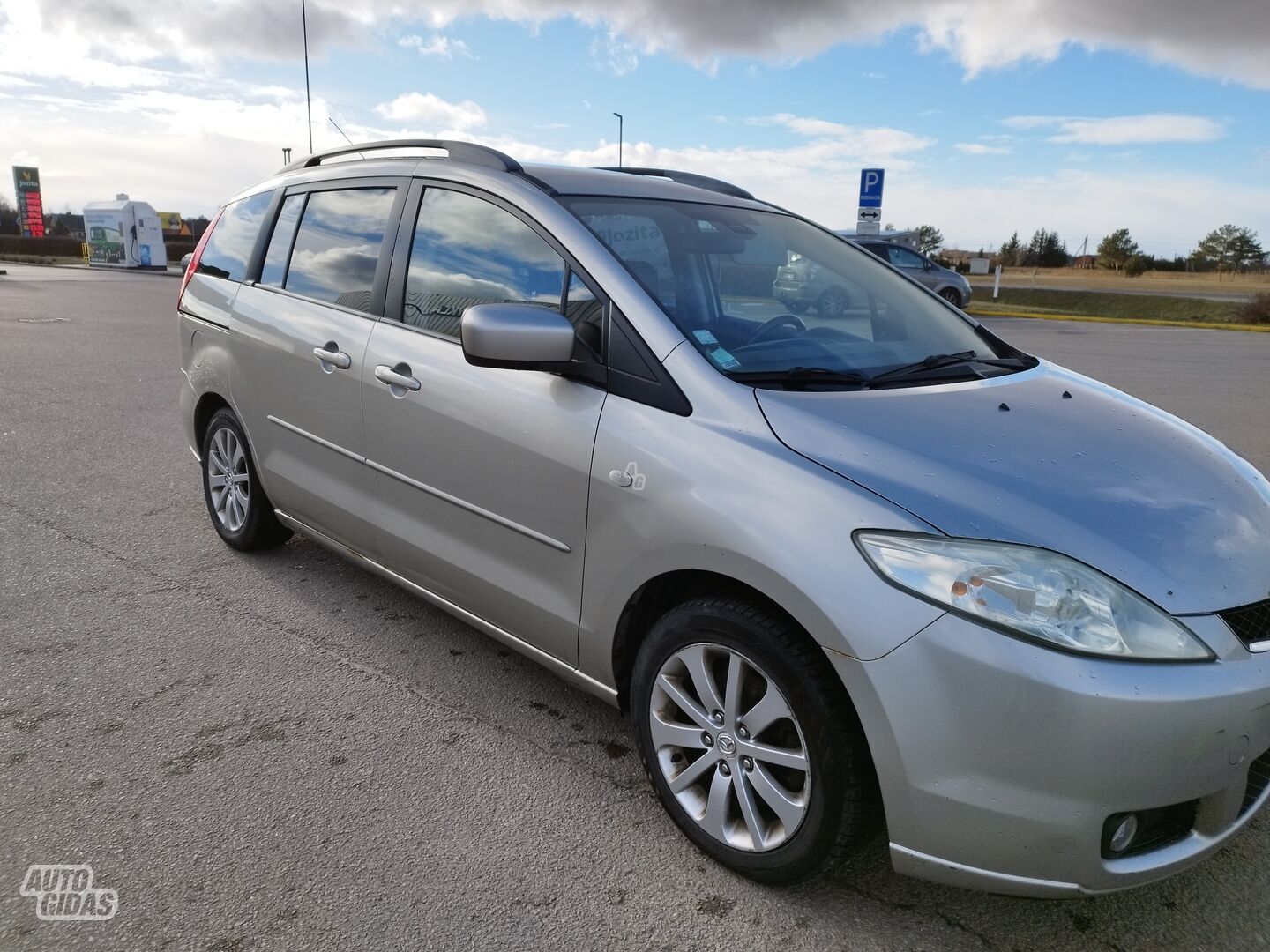 Mazda 5 2006 y Van