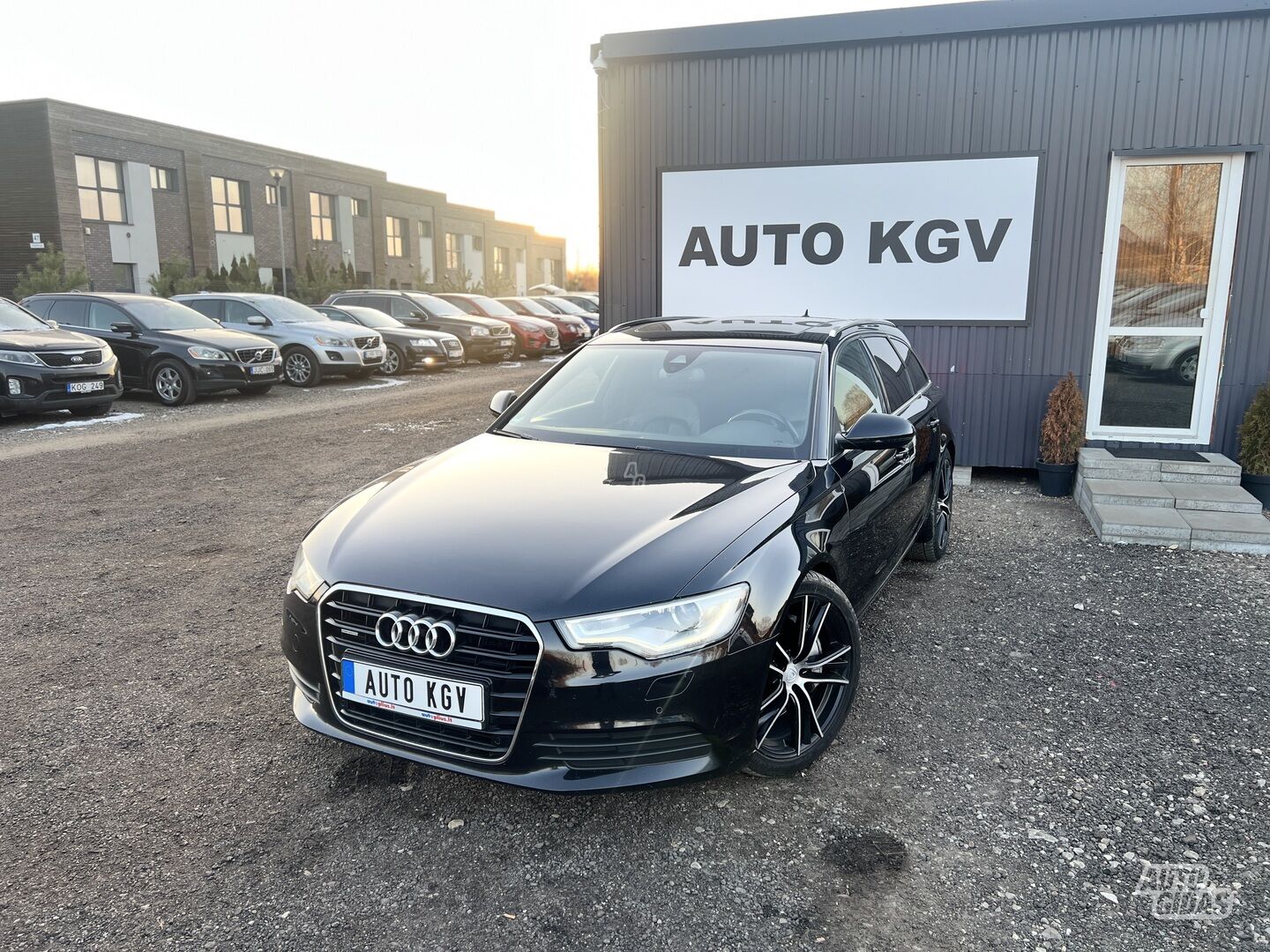 Audi A6 2012 г Универсал