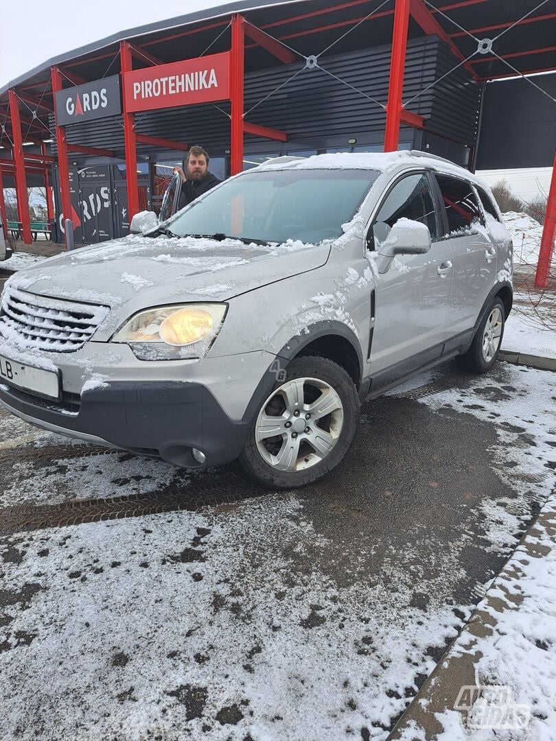 Opel Antara 2008 y Off-road / Crossover