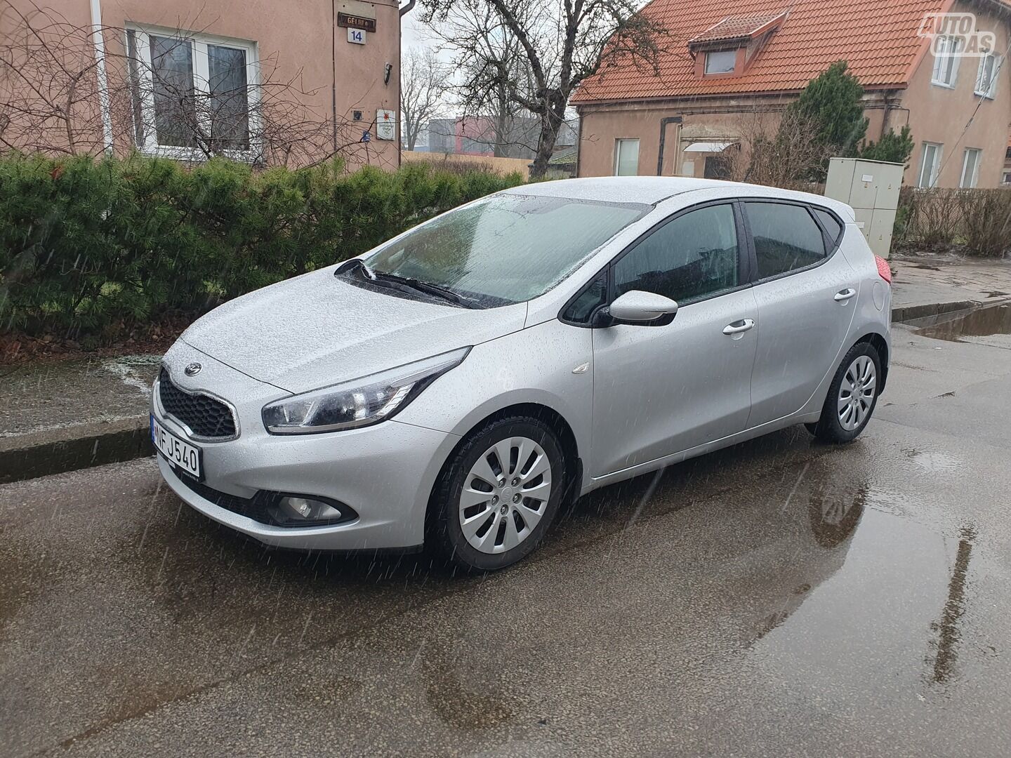 Kia Cee'd CRDi 2013 m