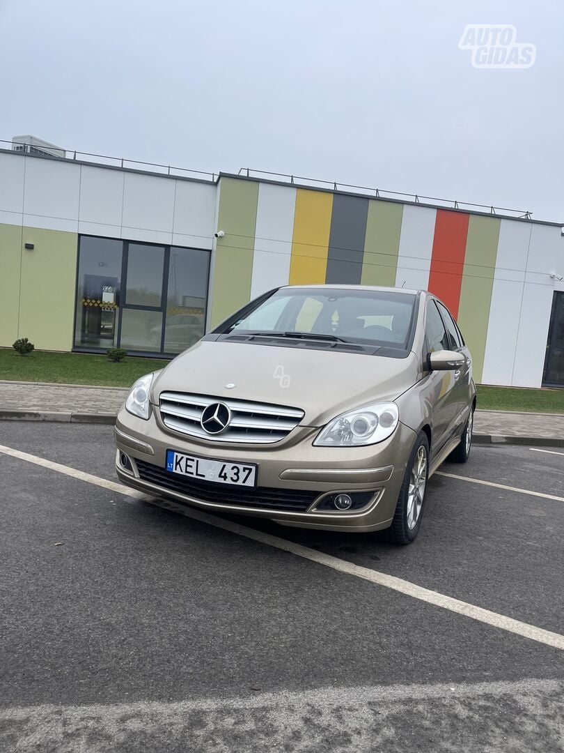 Mercedes-Benz B 180 2006 y Hatchback