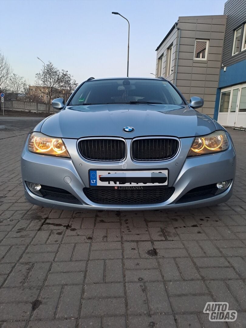 Bmw 318 2010 г Универсал