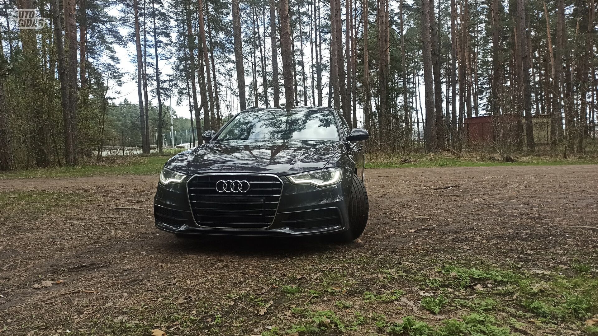 Audi A6 2015 г Универсал