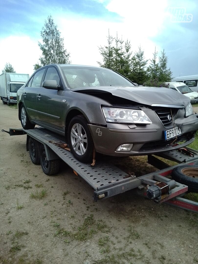 Hyundai Sonata 2008 г Седан