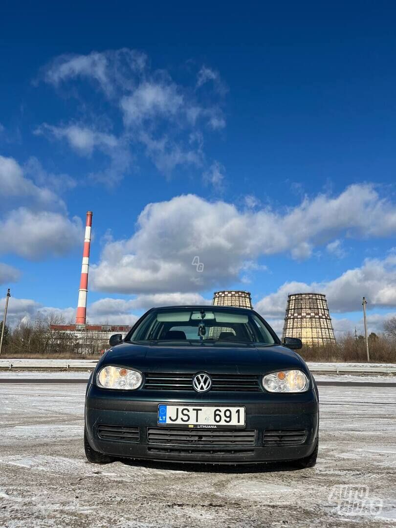 Volkswagen Golf 2001 y Hatchback