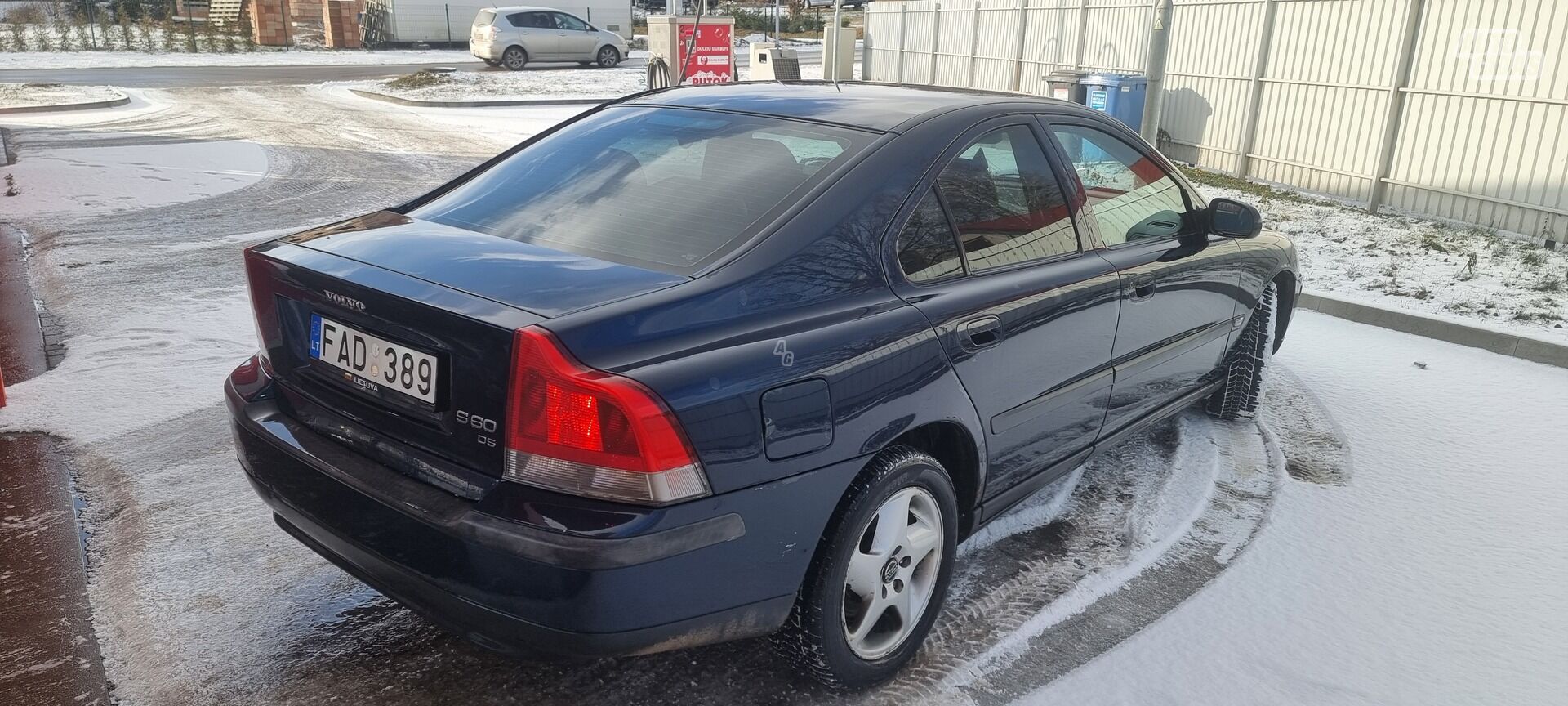 Volvo S60 2003 г Седан