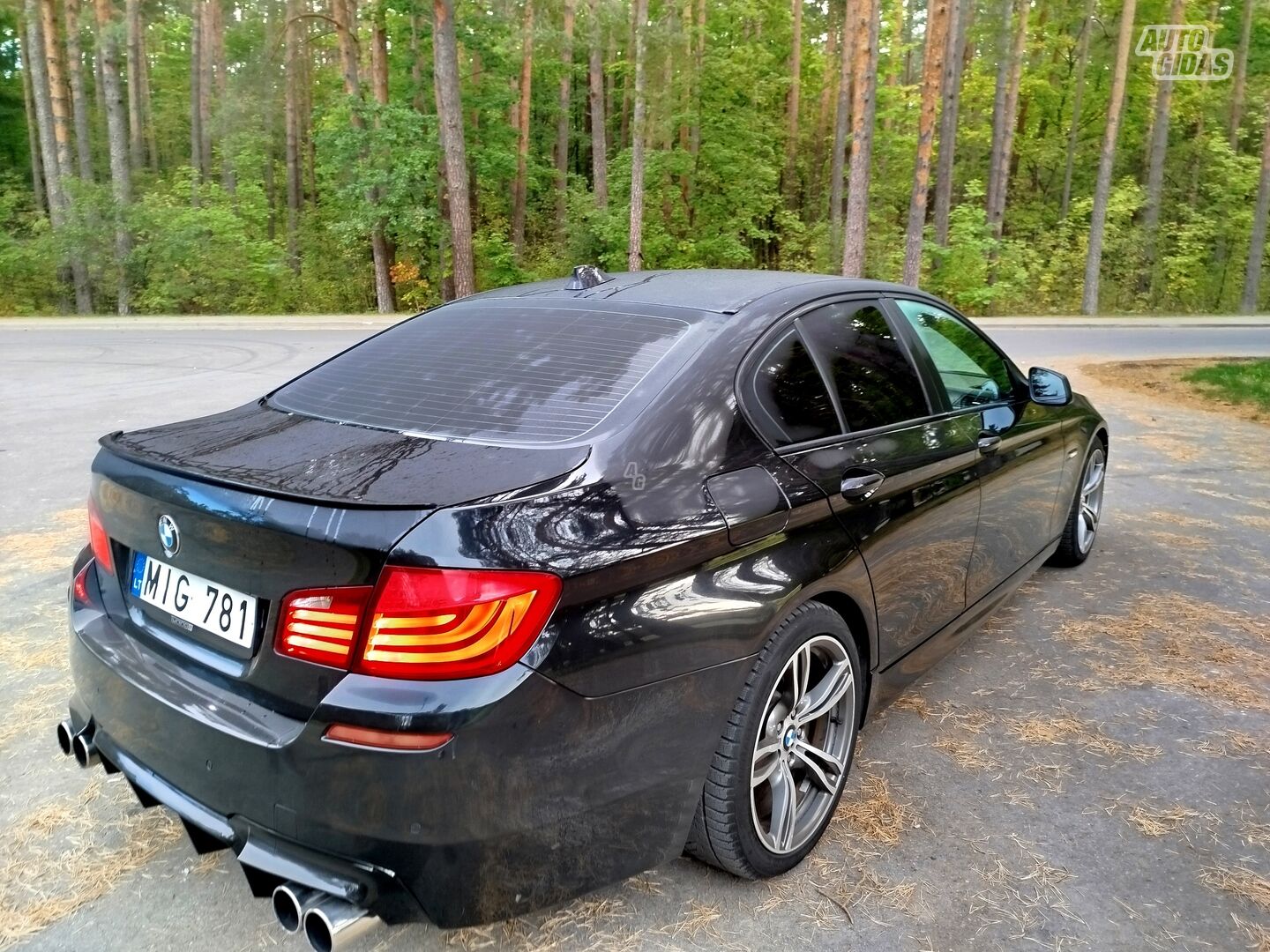 Bmw 520 2011 m Sedanas