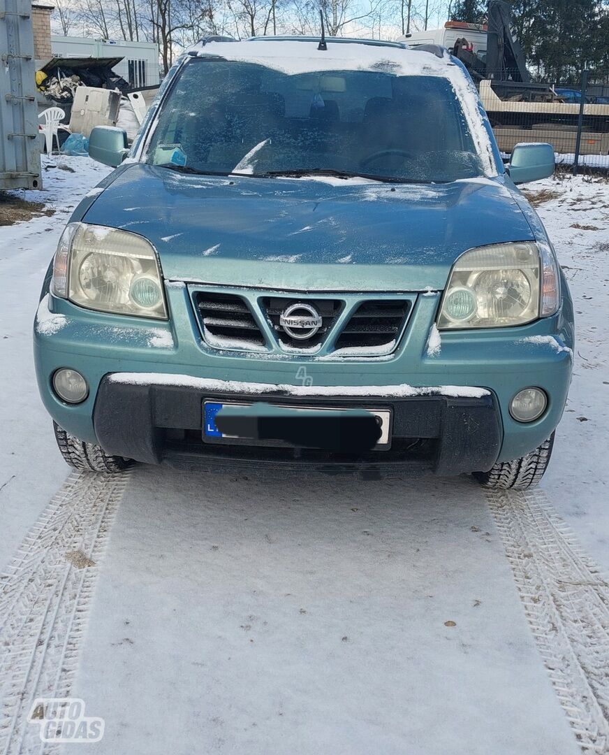 Nissan X-Trail 2003 г Внедорожник / Кроссовер