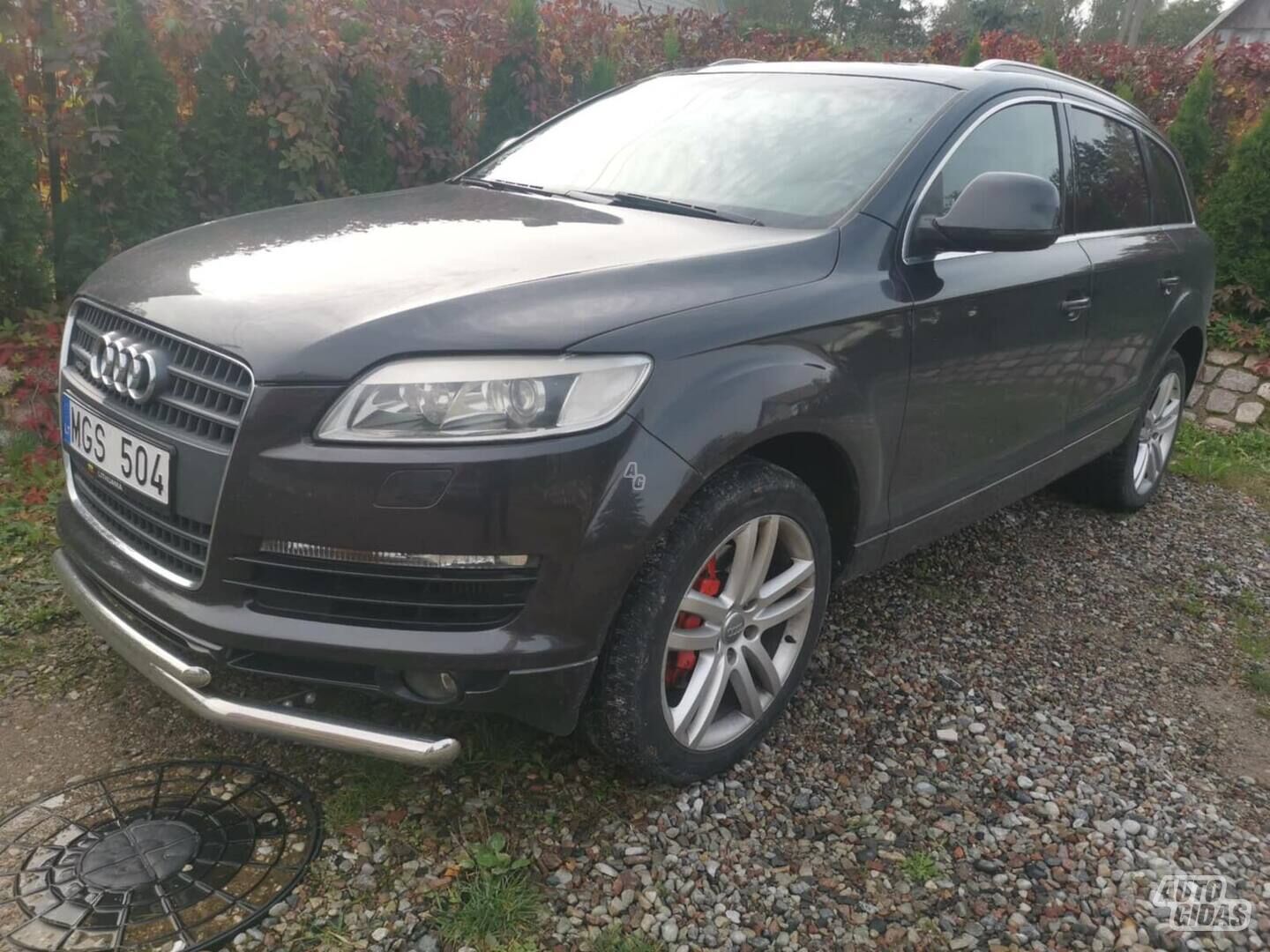 Audi Q7 2007 y Off-road / Crossover