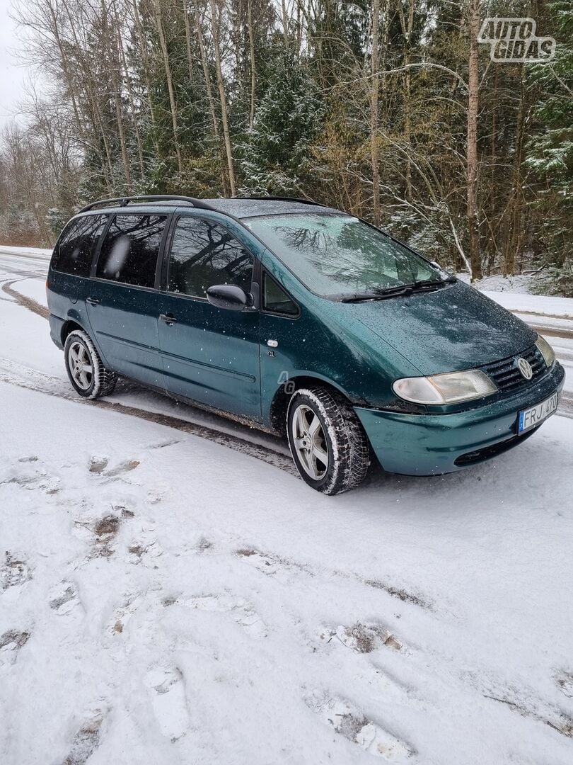 Volkswagen Sharan 1997 m Vienatūris