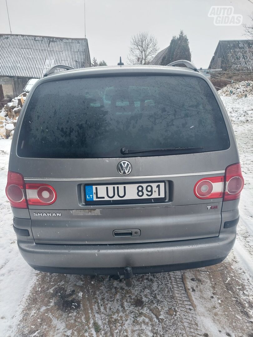 Volkswagen Sharan TDI 2005 г