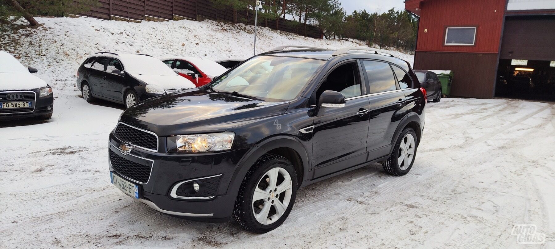 Chevrolet Captiva 2013 г Внедорожник / Кроссовер