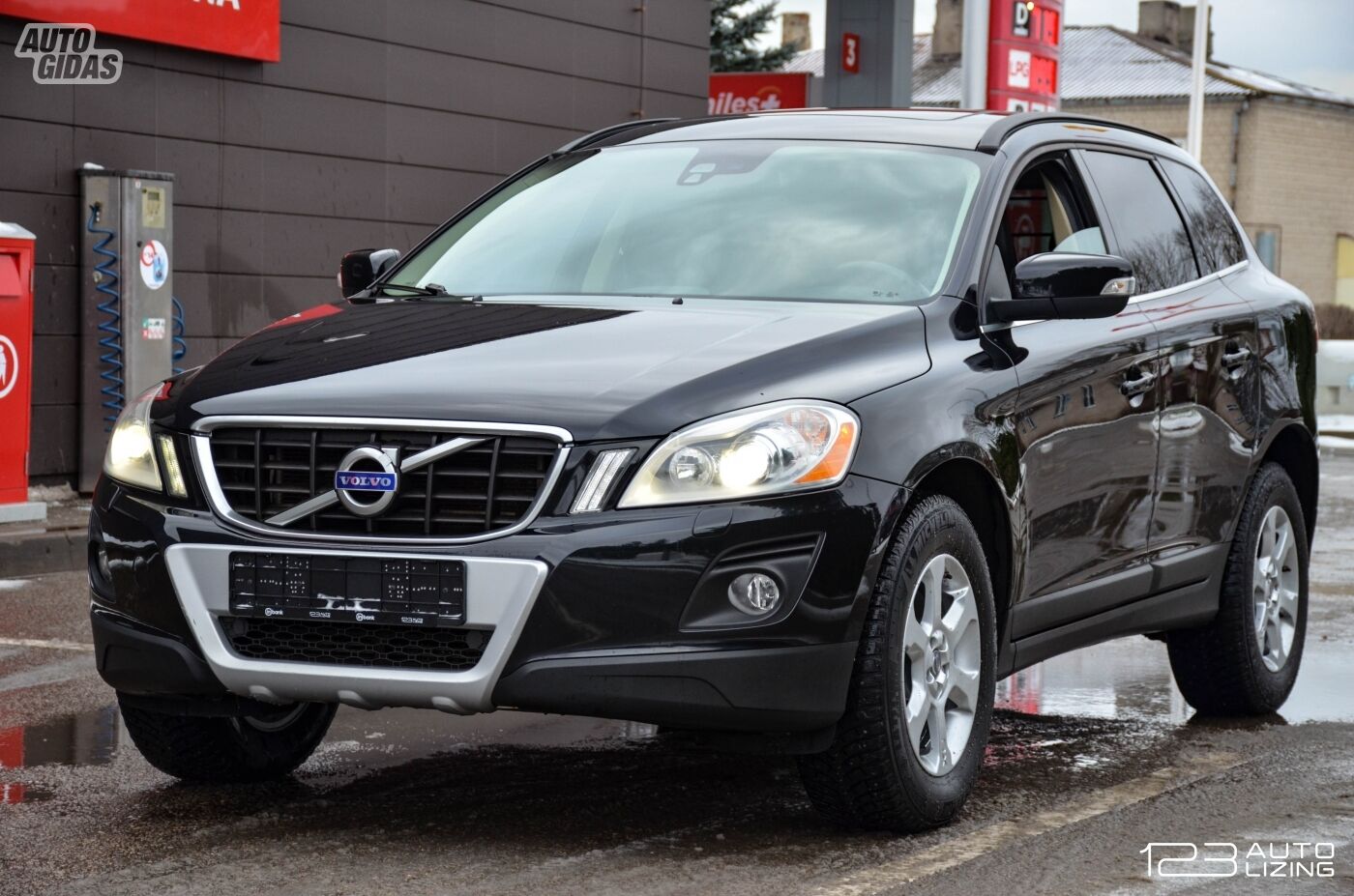 Volvo XC60 2009 г Внедорожник / Кроссовер