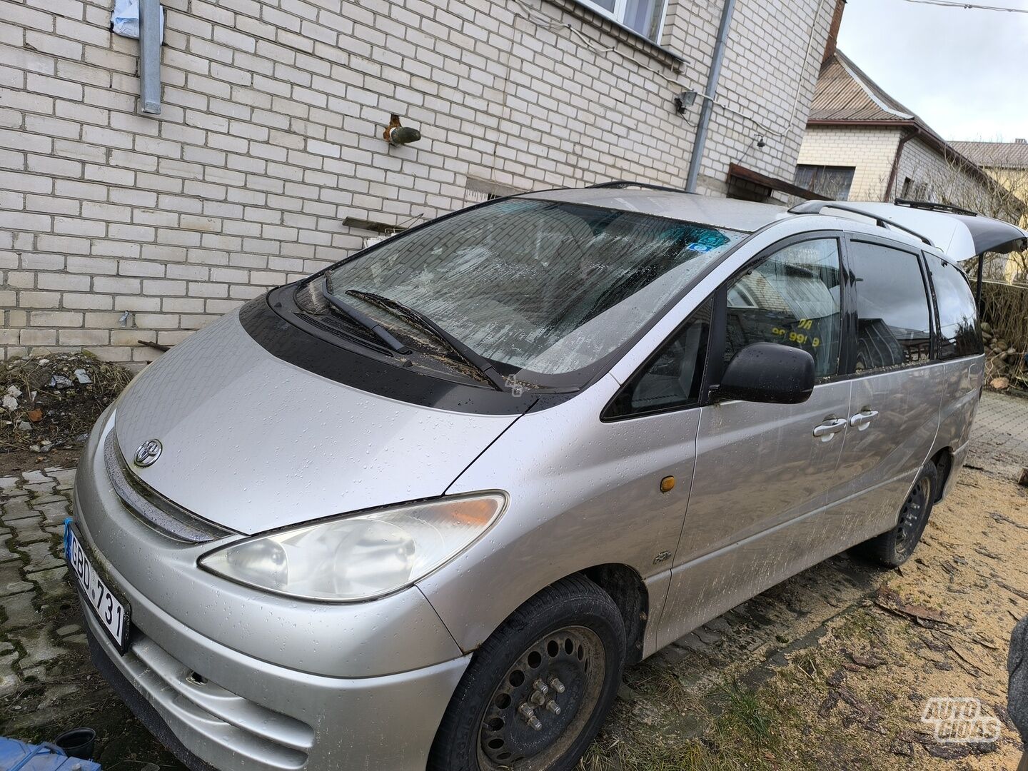 Toyota Previa 2001 m Vienatūris