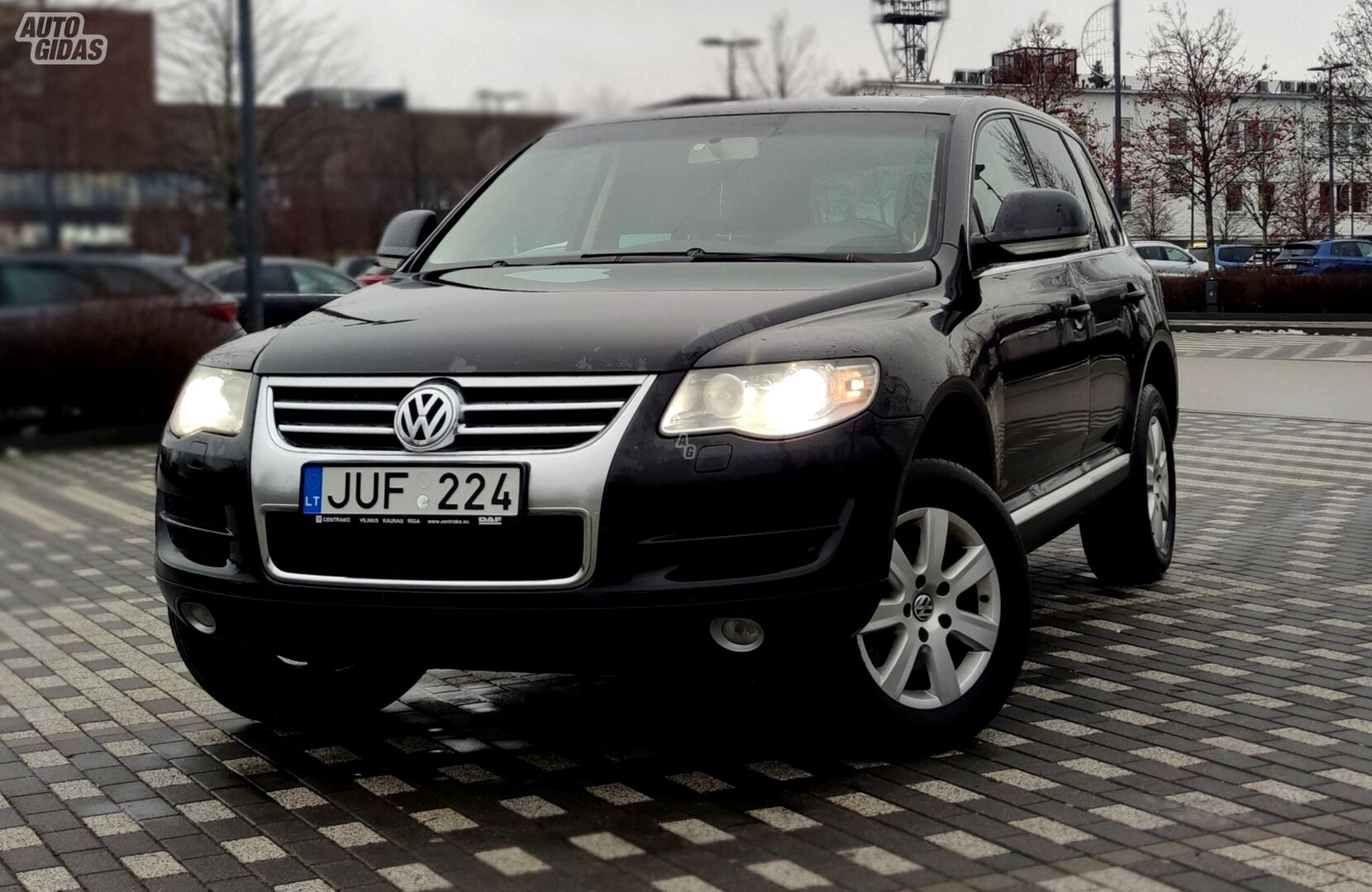 Volkswagen Touareg 2008 г Внедорожник / Кроссовер