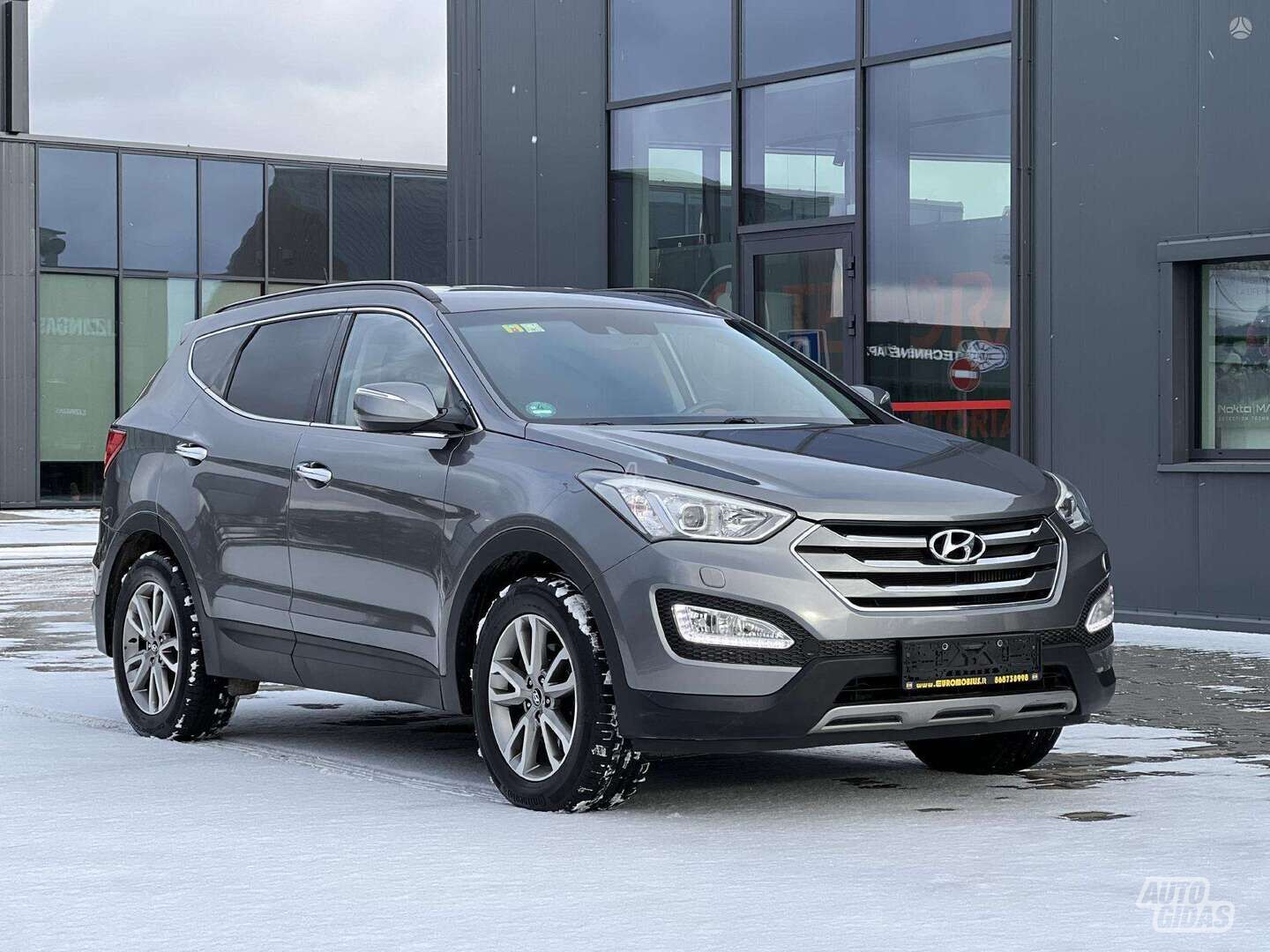 Hyundai Santa Fe 2014 г Внедорожник / Кроссовер