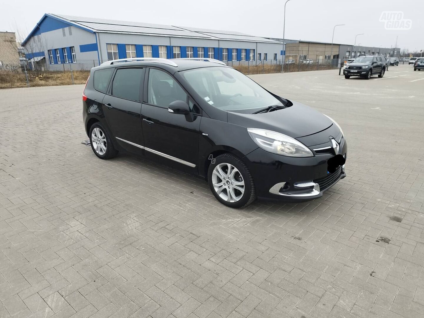 Renault Grand Scenic 2015 y Van