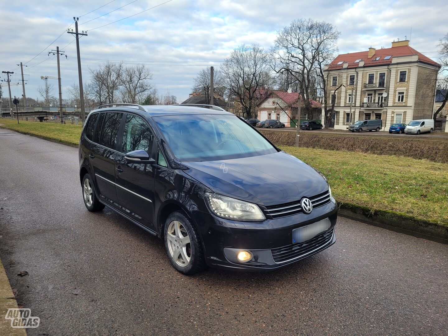 Volkswagen Touran 2011 г Минивэн