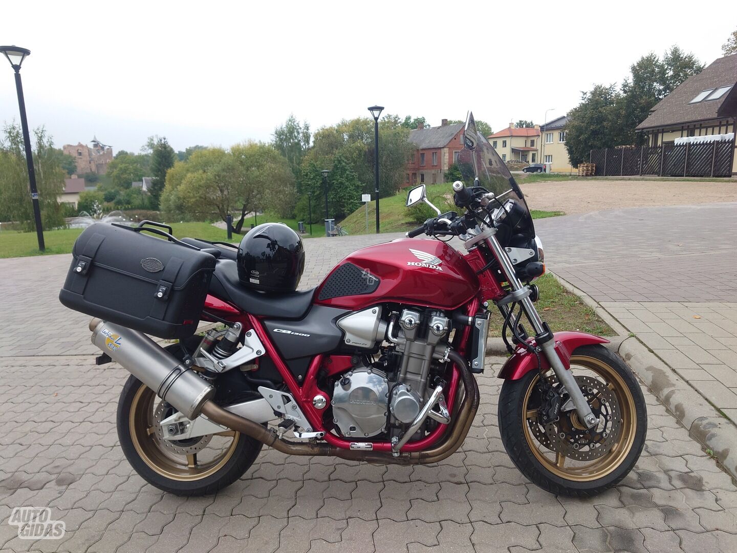 Honda CB 2003 y Classical / Streetbike motorcycle