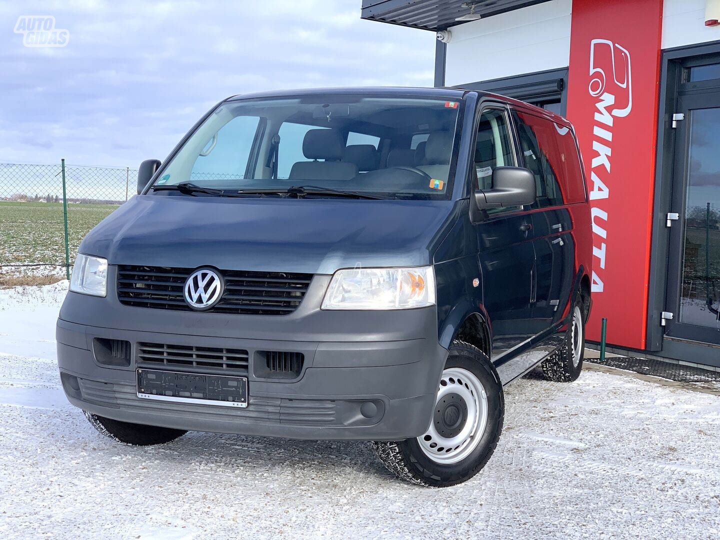 Volkswagen Transporter 2010 г Микроавтобус