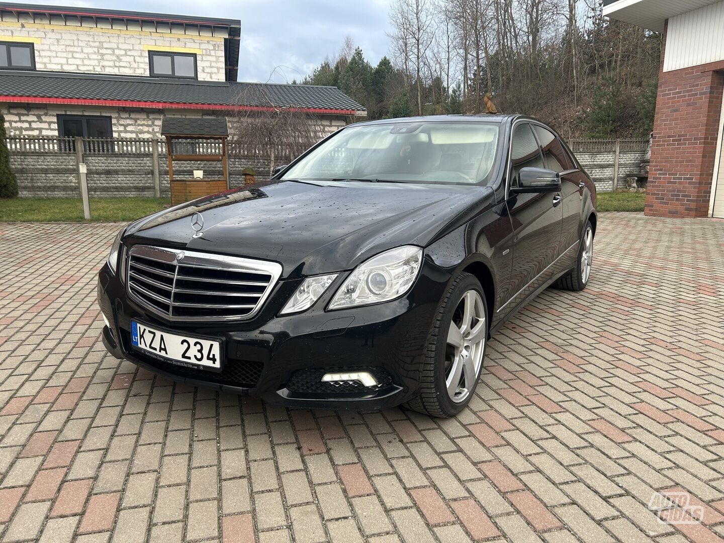 Mercedes-Benz E 350 2009 y Sedan