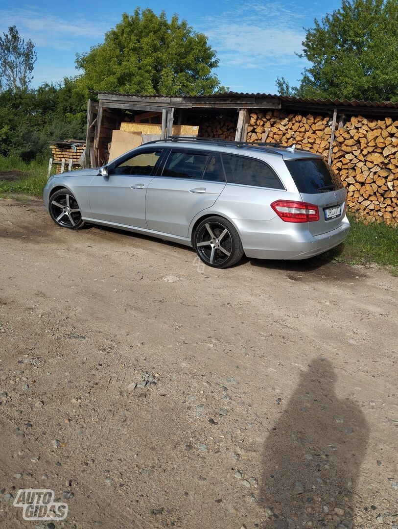 Mercedes-Benz E 220 2012 г Универсал