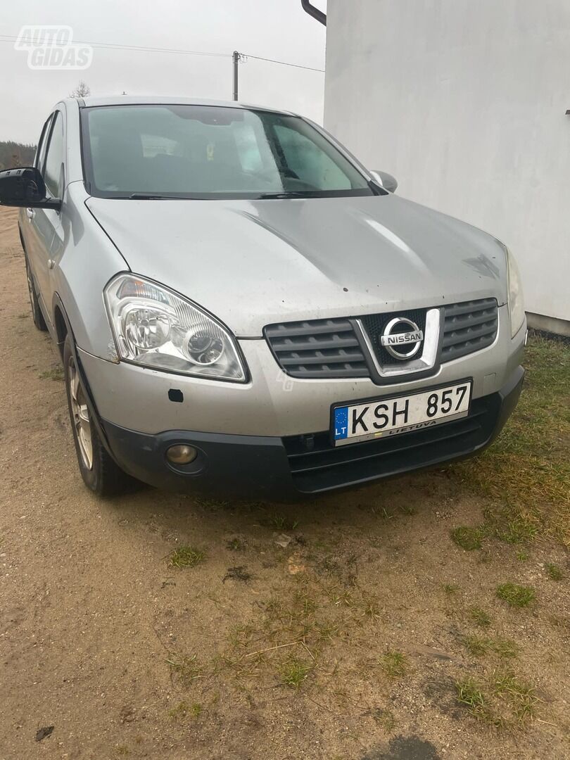 Nissan Qashqai 2007 г Внедорожник / Кроссовер