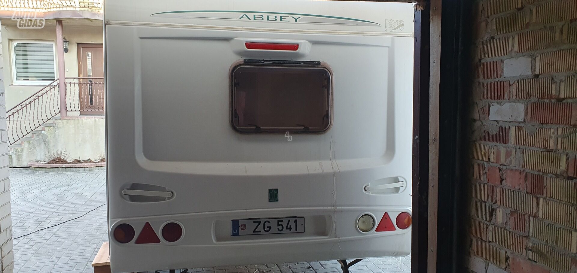 Adria Abeey 2005 y Trailer house