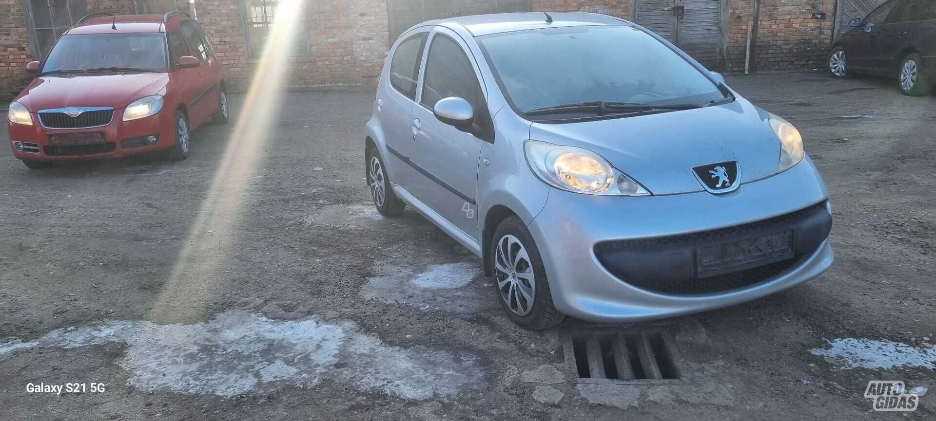 Peugeot 107 2007 y parts