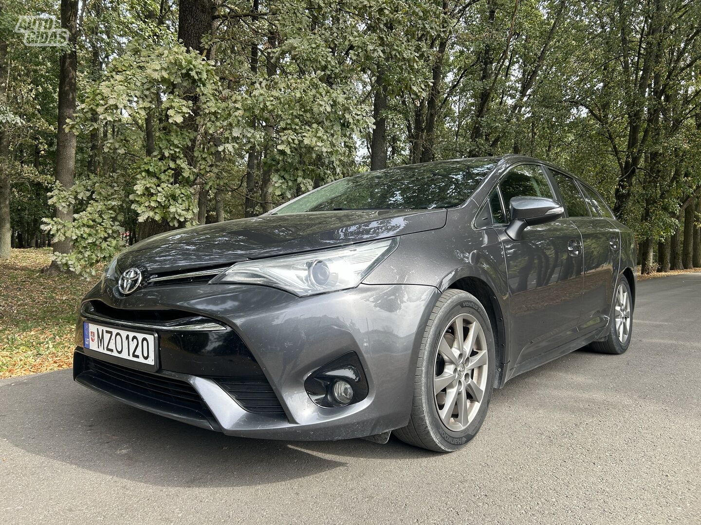 Toyota Avensis 2016 y Wagon