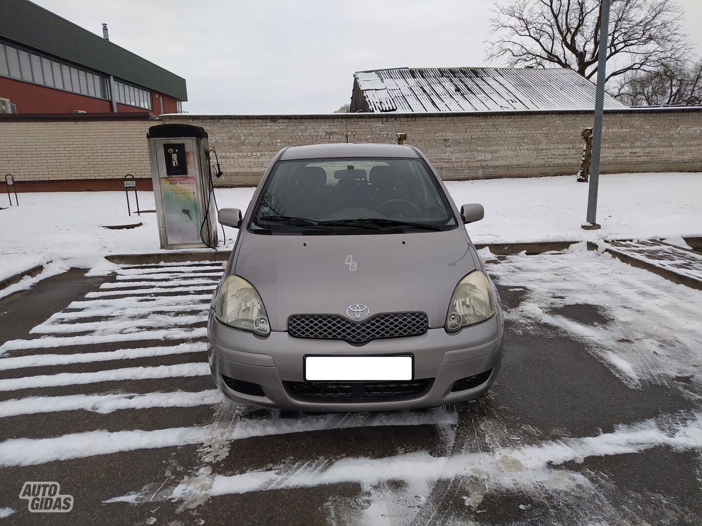 Toyota Yaris TDI 2003 y