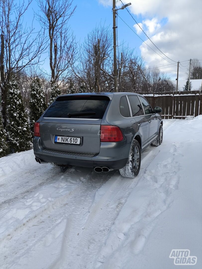 Porsche Cayenne 2003 г Внедорожник / Кроссовер